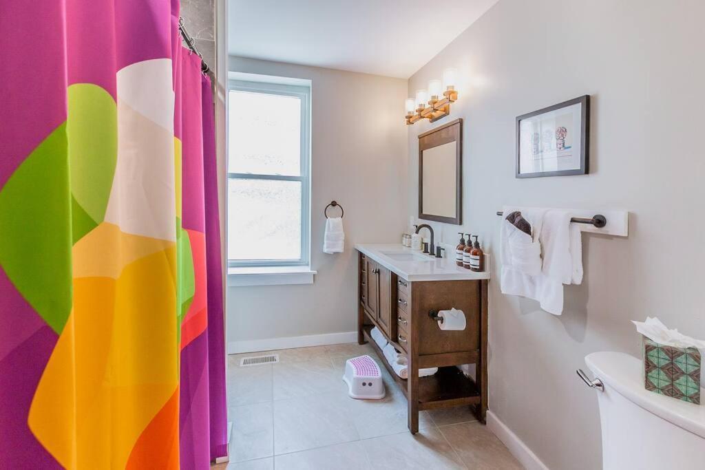 King Bed / Free Parking / Arcade / Bbq / Patio Villa Pittsburgh Dış mekan fotoğraf